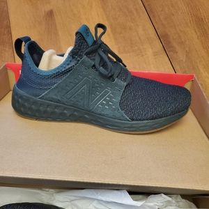 Mens Dark green NEW Balance shoes 8.5